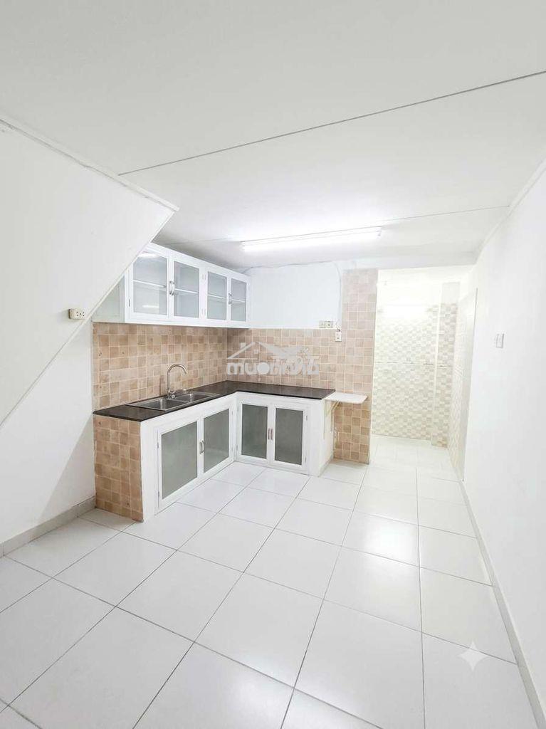 Cho thuê nhà 2 tầng lê văn duyệt 10 triệu - 2