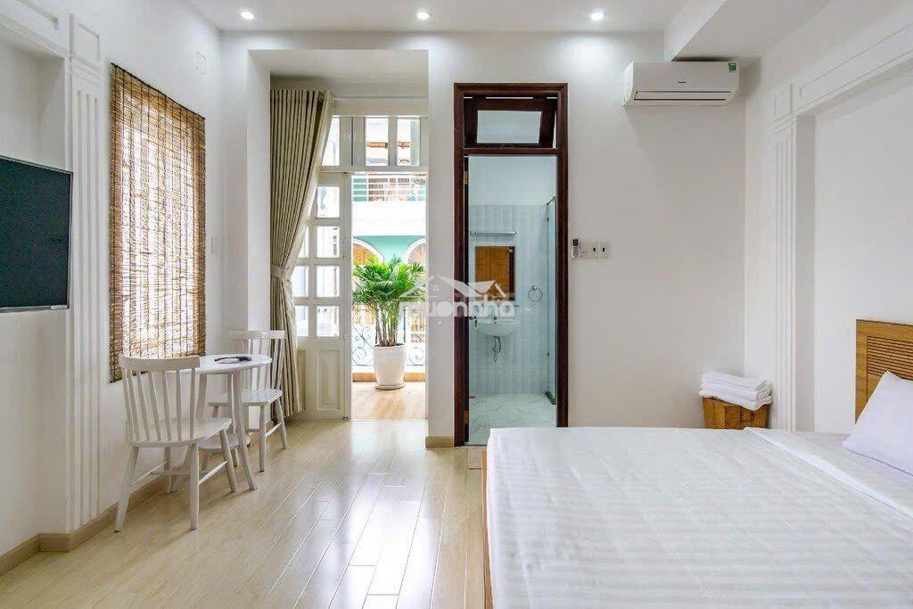 Vào là ở  - 2