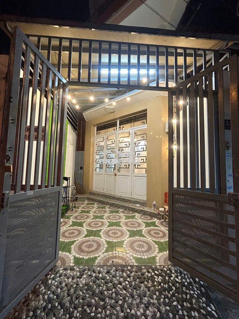 Cho thuê nhà đối diện lotte mart lê đại hành