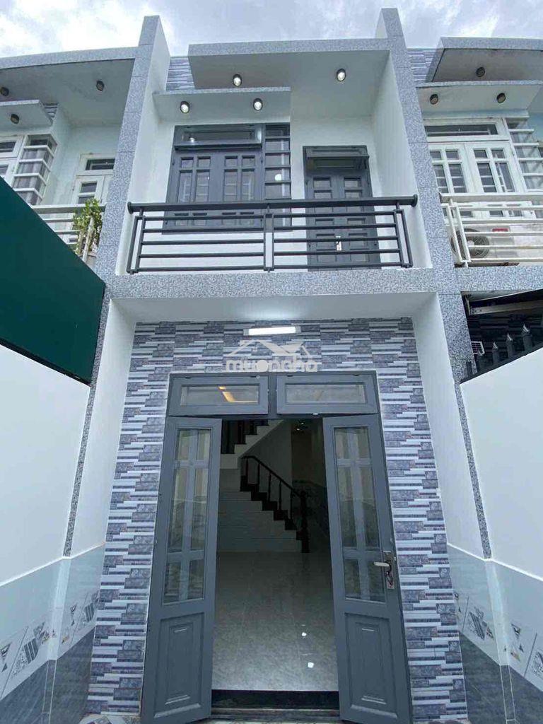 Bán nhà tl15 đúc 1 lầu 6 căn 1 sổ