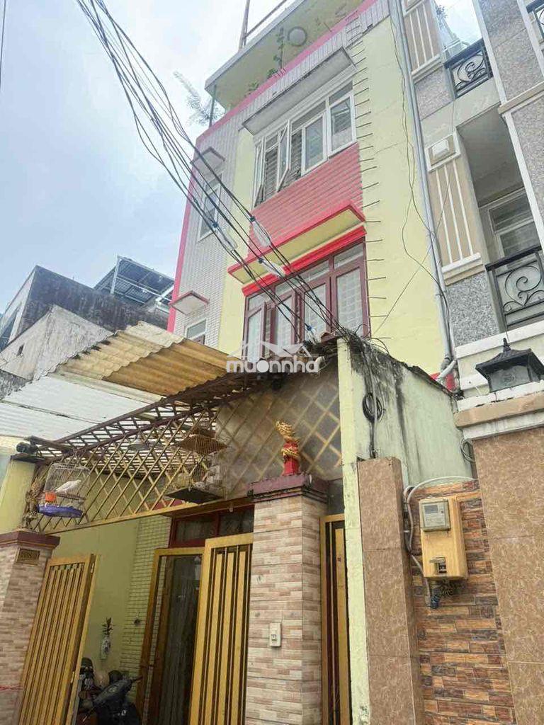 👉🏻Chủ gửi: nhà 1tret 3 lầu cách lê văn thịnh chỉ 20m  👉🏻dt 6