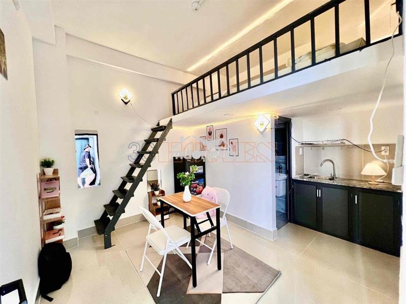 Ngay mặt tiền đường - hà huy giáp
