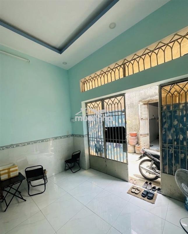 Nhà chính chủ: gần coopmart nguyễn ảnh thủ- 50m2- hxh- chỉ 3,5 tỷ.