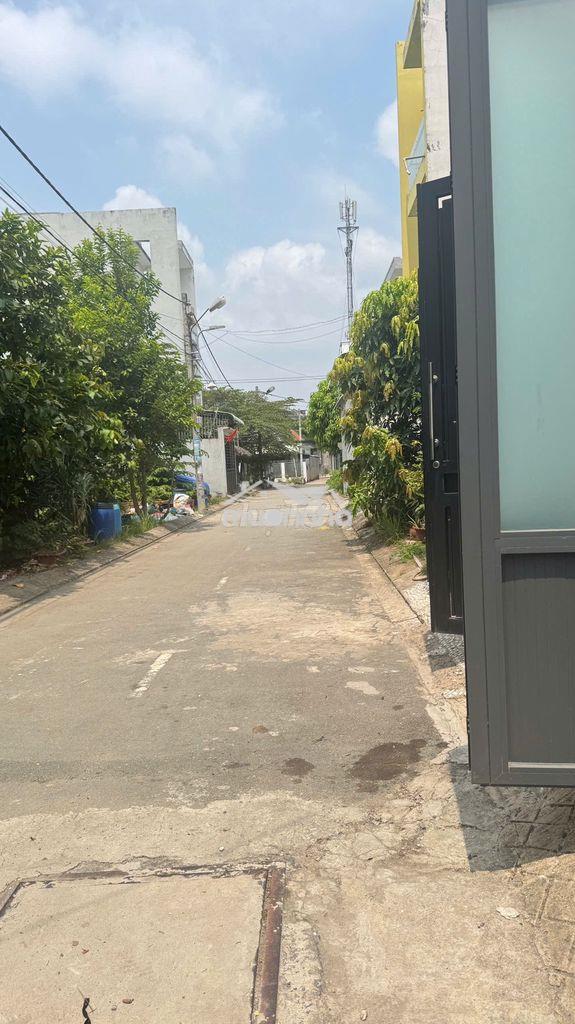 💥Siêu phẩm giá tốt khi chốt sớm nhà 3 tầng đẹp - long trườngq9 - 3