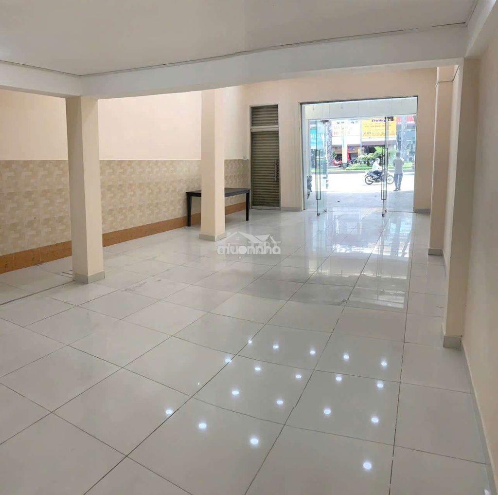 Chính chủ cho thuê mặt bằng ngay mặt tiền trường sơn công viên hvt - 4