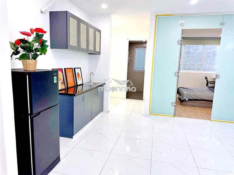 Phòng giá rẻ cách vivocity 500m, đường rộng ô tô đậu cửa
