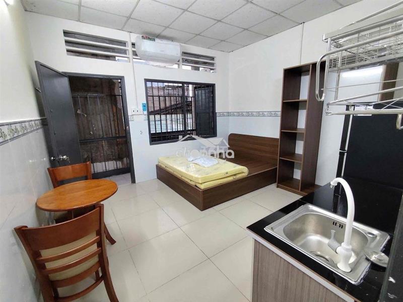 Phòng full nội thất mới chỉ 3p ra phạm văn đồng