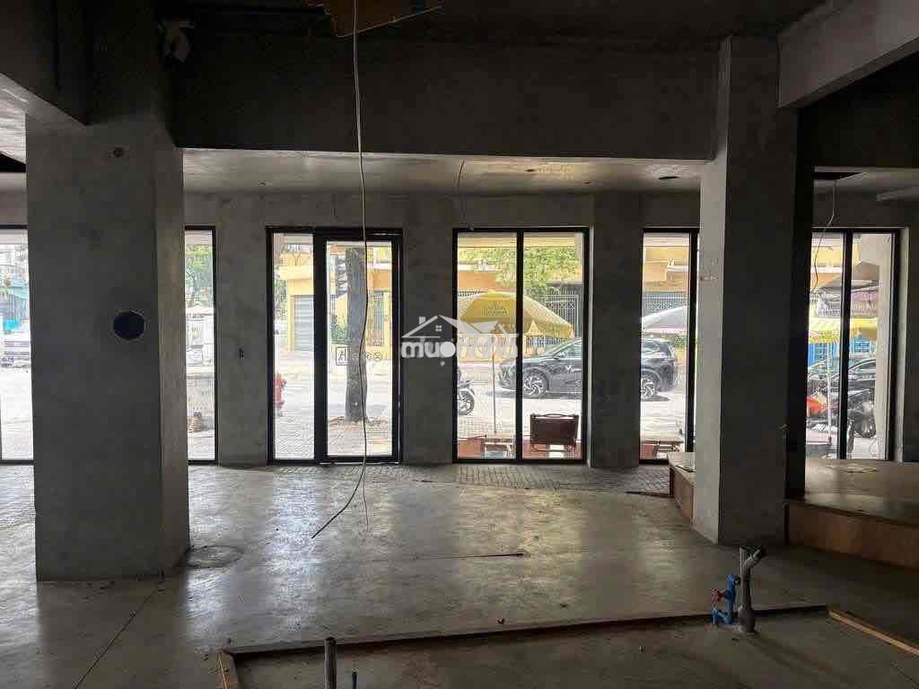 Cho thuê mặt bằng góc 2 mặt tiền lý chính thắng – bà huyện thanh quan, - 3