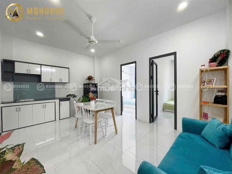 Căn hộ 2 phòng ngủ full nội thất ban công đường tô hiến thành quận 10