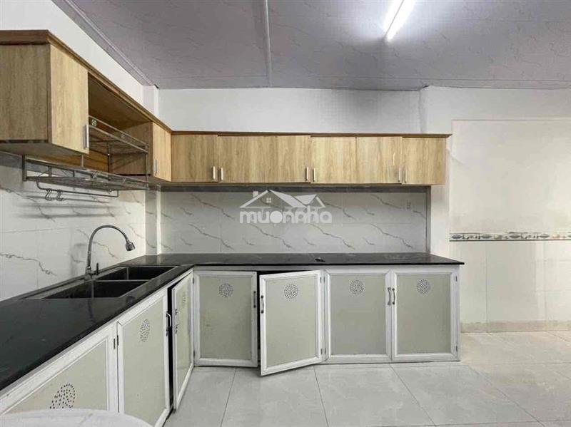 Cho thuê nhà hẻm xe tải nguyễn thị bup q12 52m 1lửng  6tr thuong lương