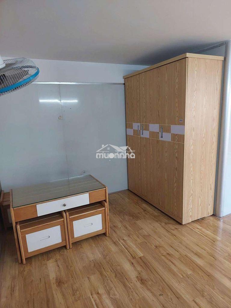 Căn hộ dịch vụ ngay cạnh spkt và đại học ngân hàng - 3