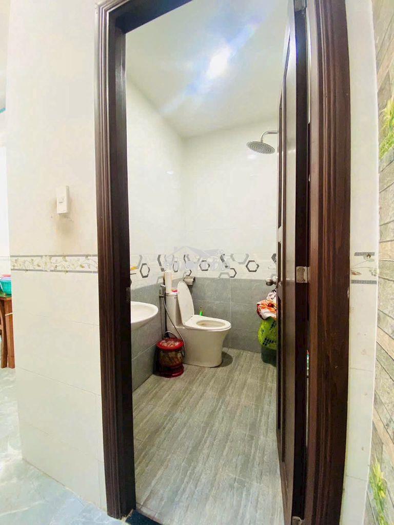 Gấp bán giảm từ 7.5 => 6 tỷ nhà 115m2 hxh gần tktq - 4