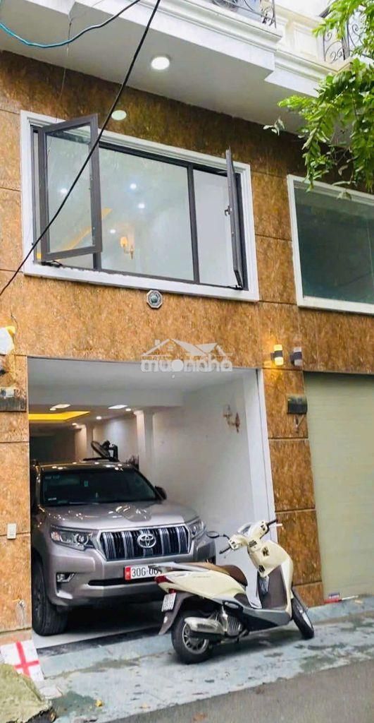 Cho thuê nhà đẹp hồng tiến gara ô tô 3 ngủ full đồ 