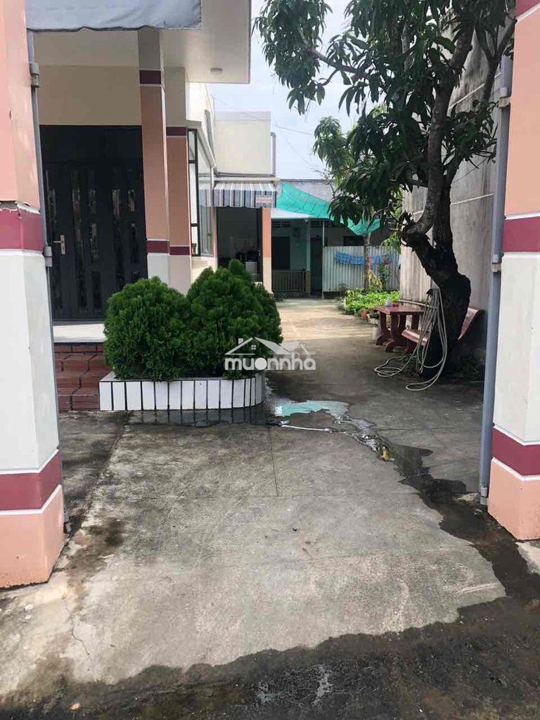 Sang nhượng lại dãy nhà nghỉ chính chủ