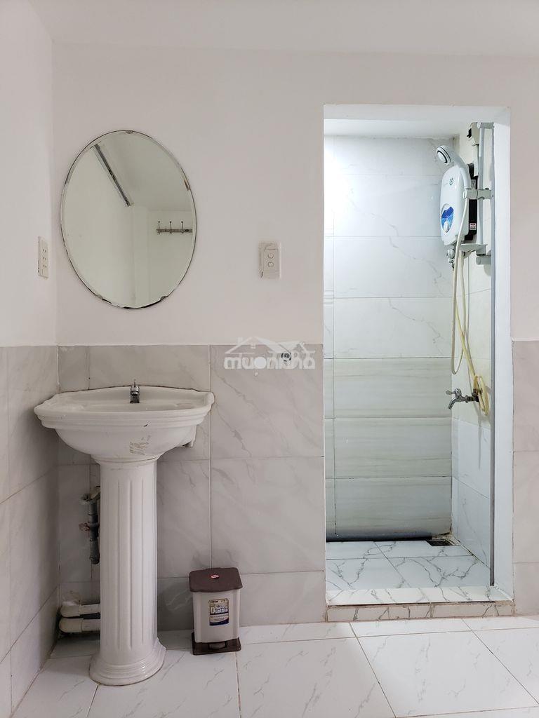 Giảm giá phòng 25m2, nhiêu tâm, p5,q5, 4tr6/ tháng - 3