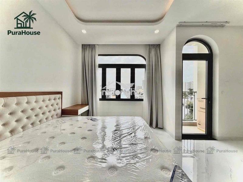 Studio ban công full nội thất ngay ngã tư thủ đức