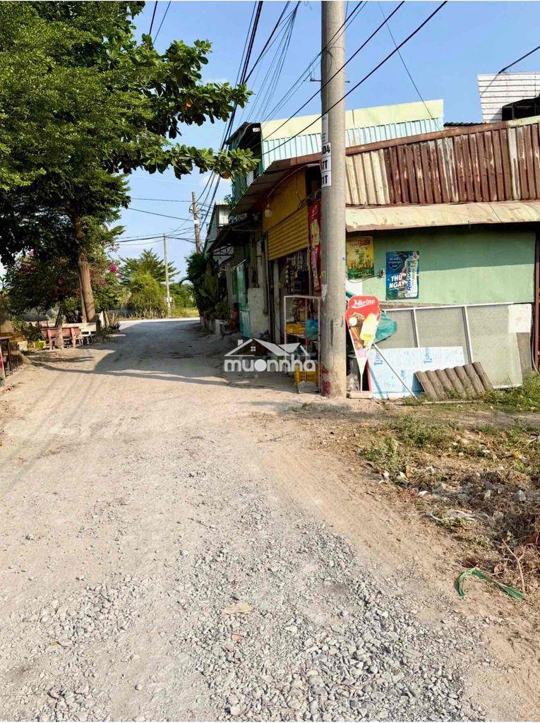 Đất dân cư , bà điêm 4.  ngay phan văn hớn . sát tân bình q12 - 2