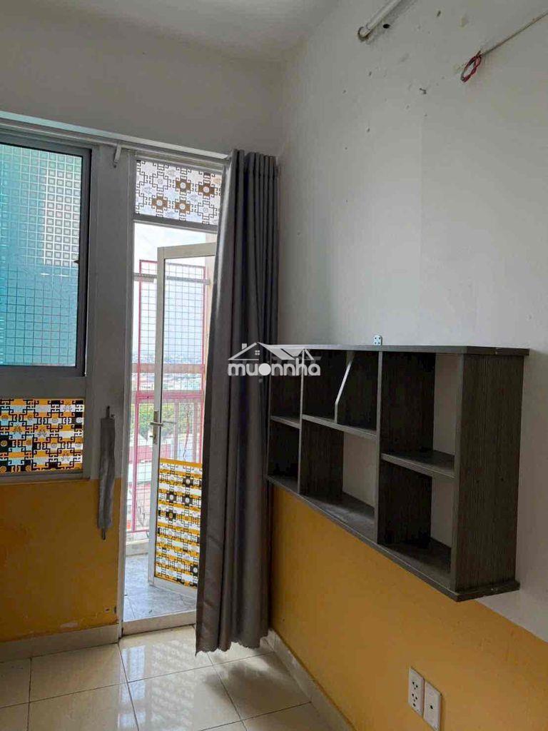 Chủ kẹt giảm 150tr còn 2ty -chung cư đông hải -3pn 2wc có sổ thang máy - 4
