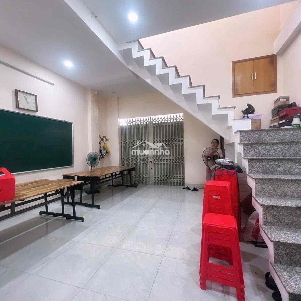 Diện tích khủng ngang 7,5m vuông vức - 3