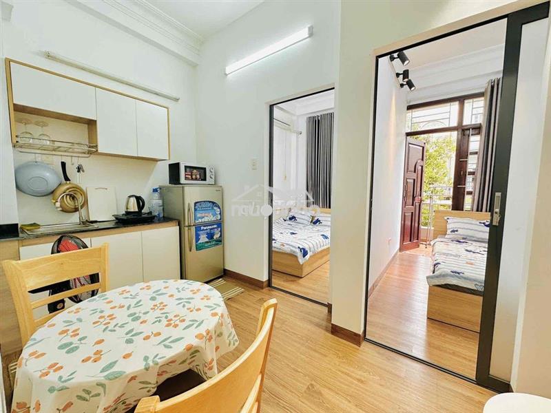 Căn hộ 2 phòng ngủ 70m2 4-6 người ở ngay ngã tư bảy hiền phường 12 qtb
