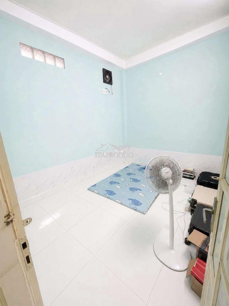 Nhà có sân đậu 2oto đường số 2 trường thọ gần kha vạn cân, ở+làm kho - 3