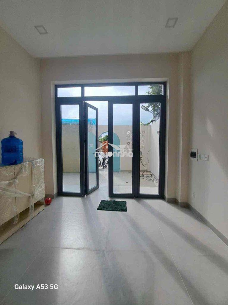 Giảm ngay 1tr • nhà nguyên căn mới xây 2 phòng ngủ 1wc  1 trệt 2 lầu
