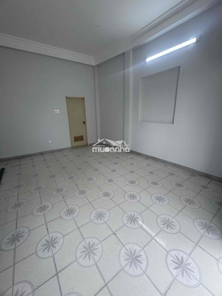 Cho thuê nguyên tầng 2 hẽm 72 phan đăng lưu