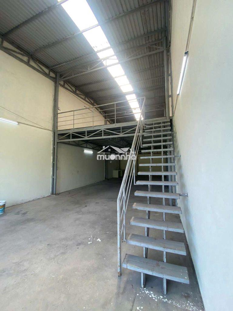 Xưởng ngay vĩnh phú  - thuận an gần ql13
 đt 185m2