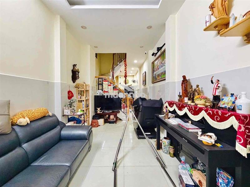 Hxh thông nguyễn thái sơn- ngay đh văn lang. 5 tầng.doanh thu 28tr