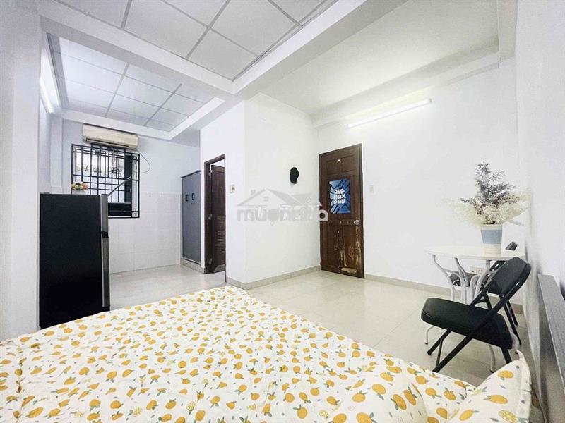Chính chủ cho thuê studio full nt ngay cầu thị nghè cửa sổ thoáng