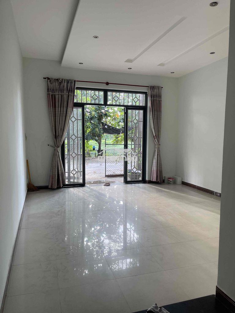 Chính chủ cho thuê nhà phan huy ích, mặt tiền bờ kênh tham lương