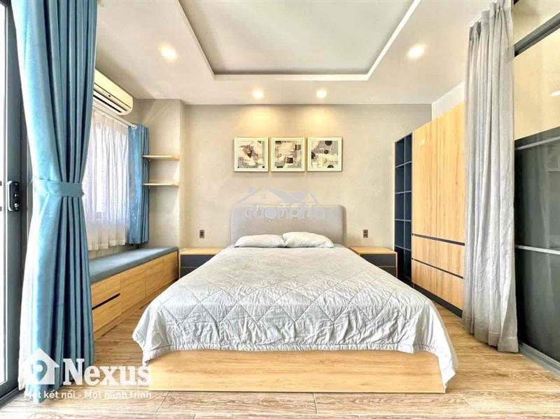 Căn hộ 1pn ban công trục đường khánh hội gần quận 1, cầu ông lãnh