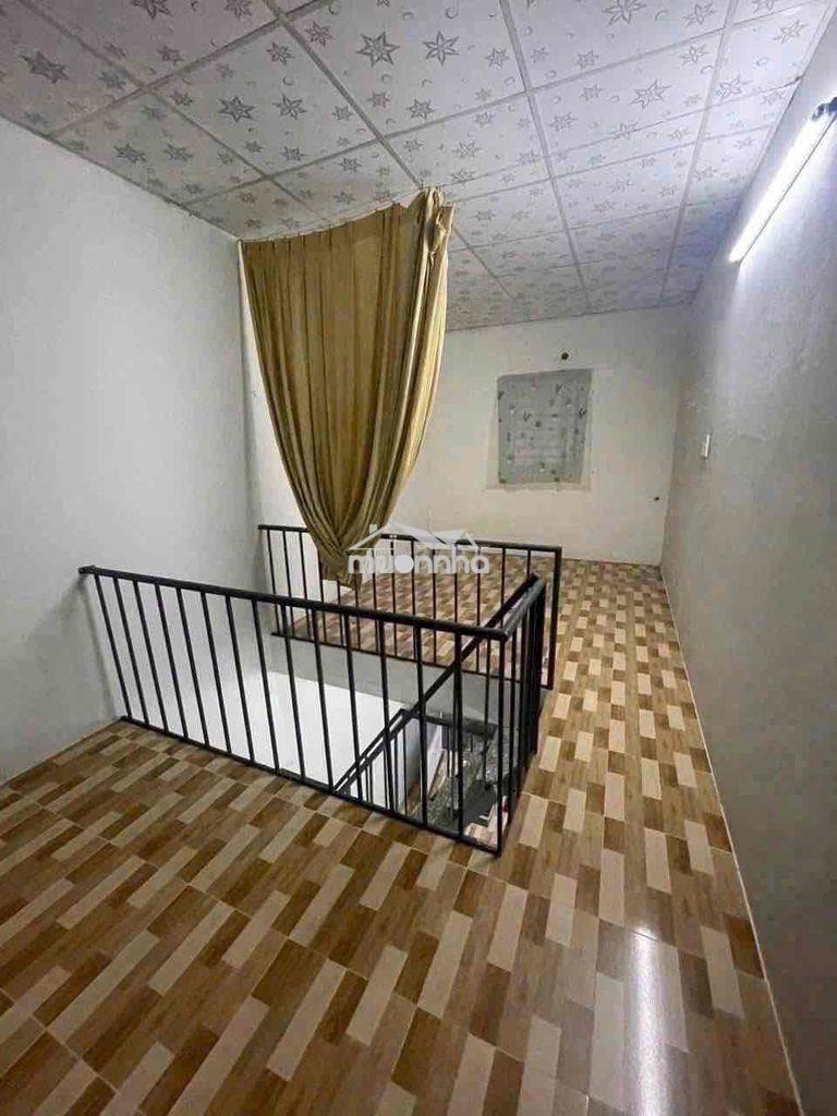 Cho thuê nhà trệt lầu 3,5x6m 1phòng sân đậu ô tô kdc hưng phú 1 - 2