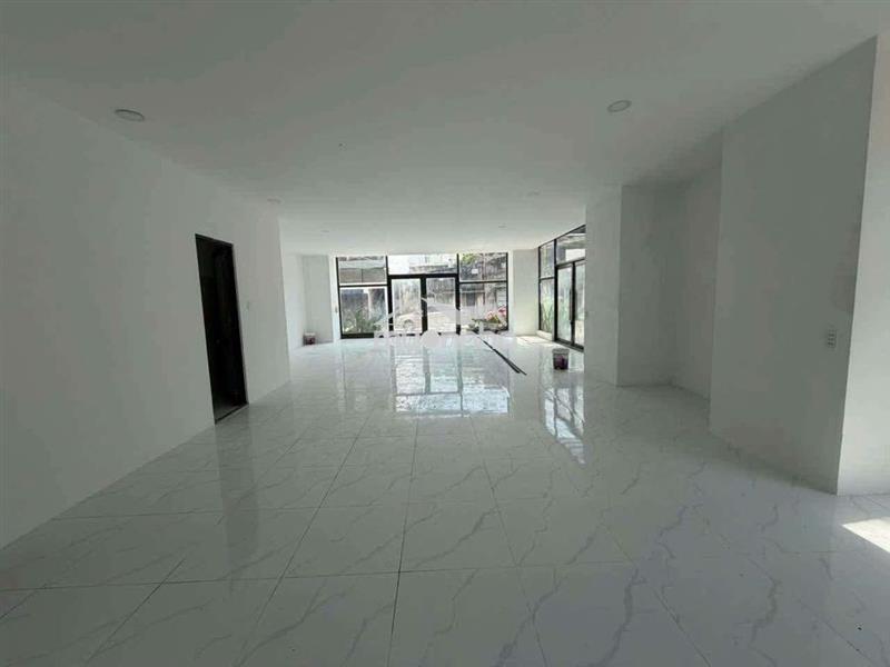 Shophouse góc 3 mặt tiền có lề đường 10m view cực đekp tiện buôn bán 