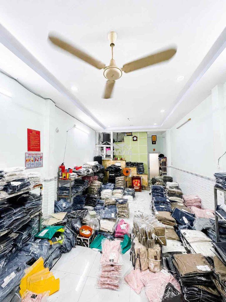 Nhà nguyên căn ngay aeon mall 4x14m, 1 lầu 3pn 2wc giá rẻ