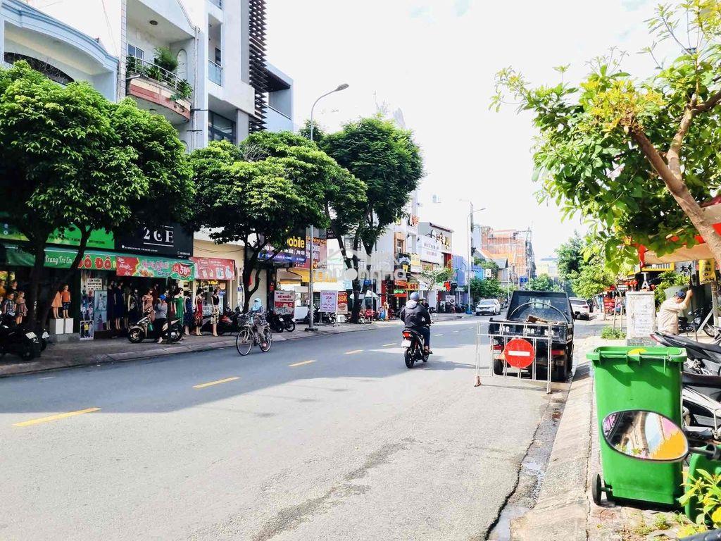 ✅Hạ giá 1 tỷ - bán nhà mtkd đường độc lập, dt 4mx17.8m, giá 12.5 tỷ - 3