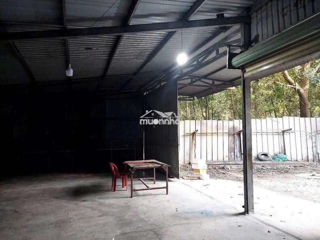 Xưởng 270m 10tr có 3 pha - 2