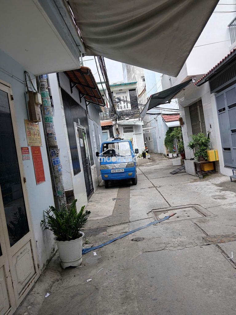 Nhà 90m2,  giá 3.x tỷ hẻm xh lê văn lương, quận 7