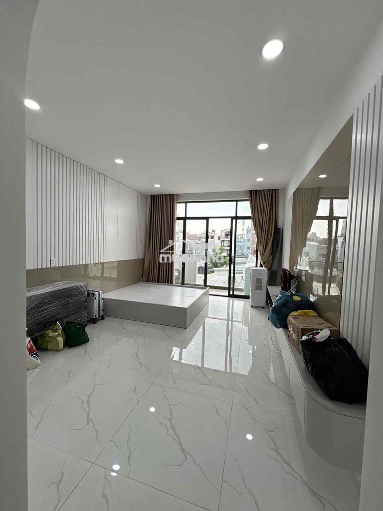 Căn hộ dịch vụ cao cấp ở trung tâm q7 ( tân quy )