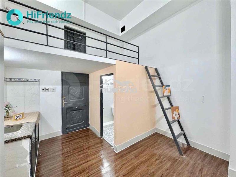 Phòng có gác cao 2m sẵn nội thất mới keng ngay đầm sen đh bách khoa