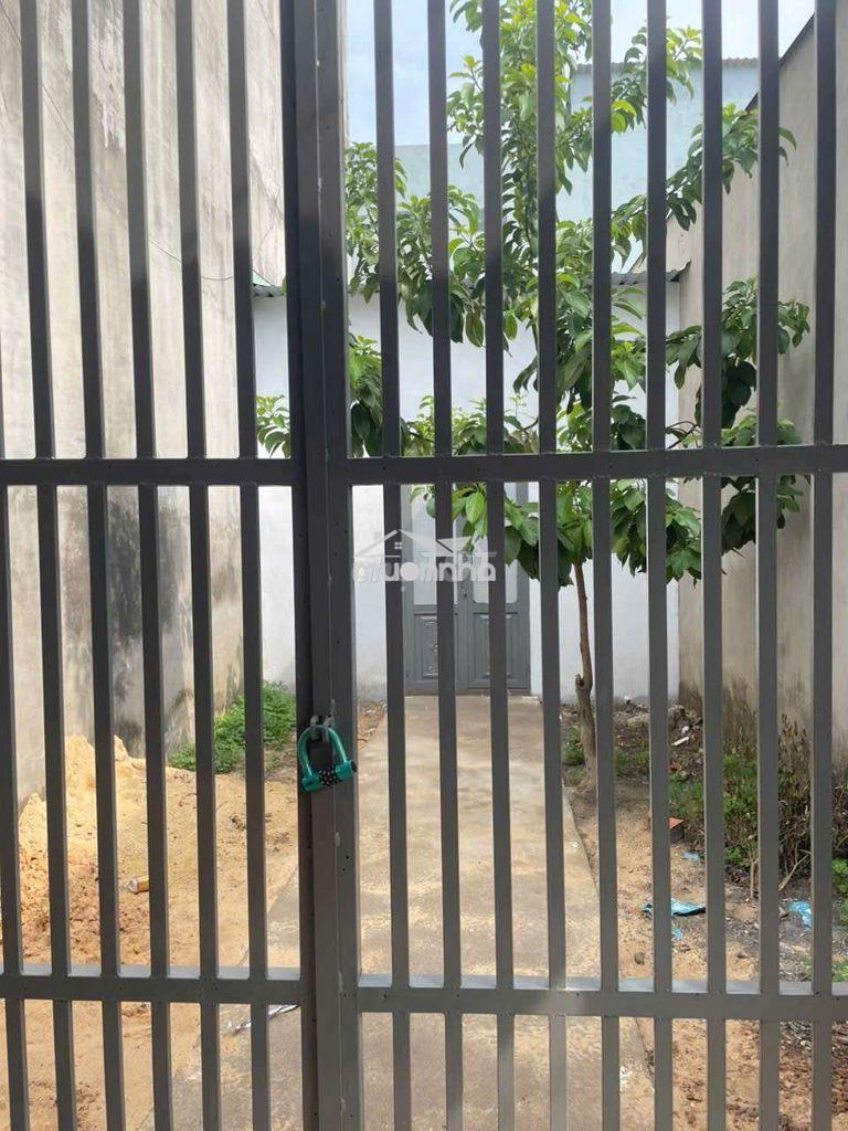Cho thuê căn nhà nhỏ hẻm đường dương công khi gần ngã 3 hồng châu