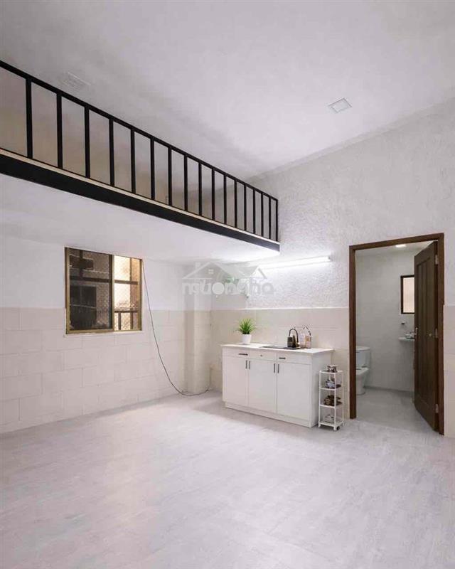 🔥Phòng trọ gác giá rẻ gần võ văn kiệt cửa sổ thoáng gần đh y dược, sgu
