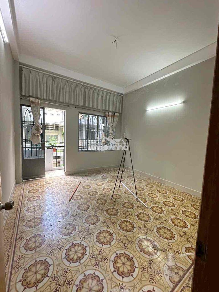 Cho thuê nhà hẻm tải khu bàu cát tân bình.dt: 4m x 20m 1 lầu giá 15tr - 3