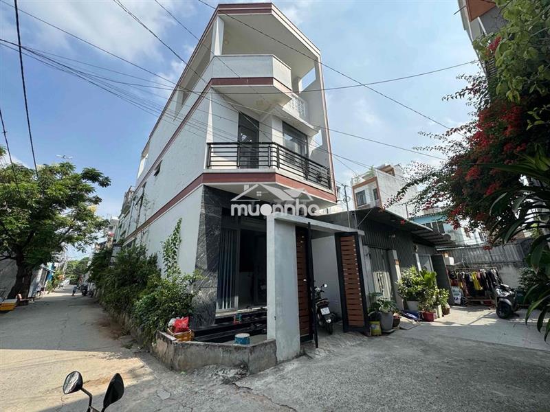 Bán nhà 3 tầng căn góc gần phạm văn đồng
