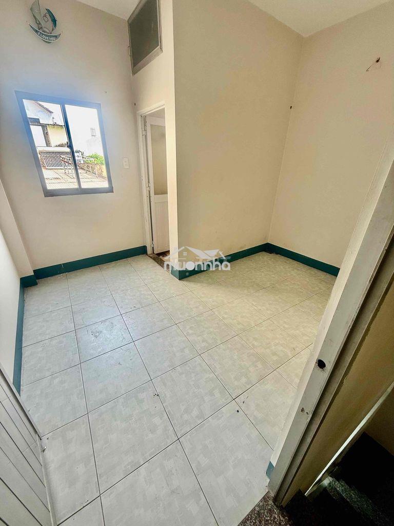 🏠🏠  Cho thuê nhà hẻm đường phạm thế hiển p7 q8  gần nhà thờ bình an th - 3