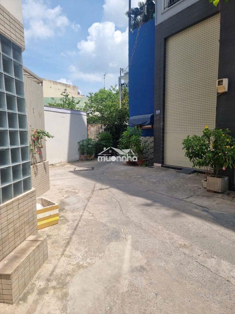 Chỉ 7tr, nguyên căn c.chủ, dt 11x6m, 70m2, ở được gđ lớn nhiều người,