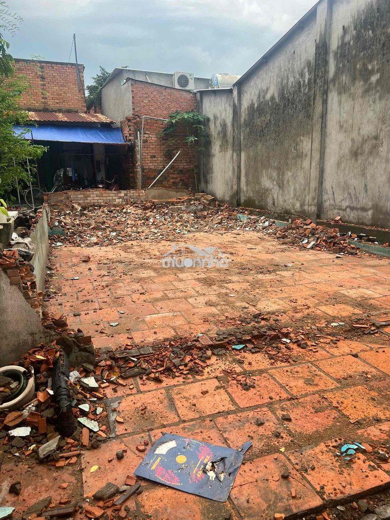 Bán đất p tân vạn thổ cư shr dt 59m giá 1tt350 lh ***