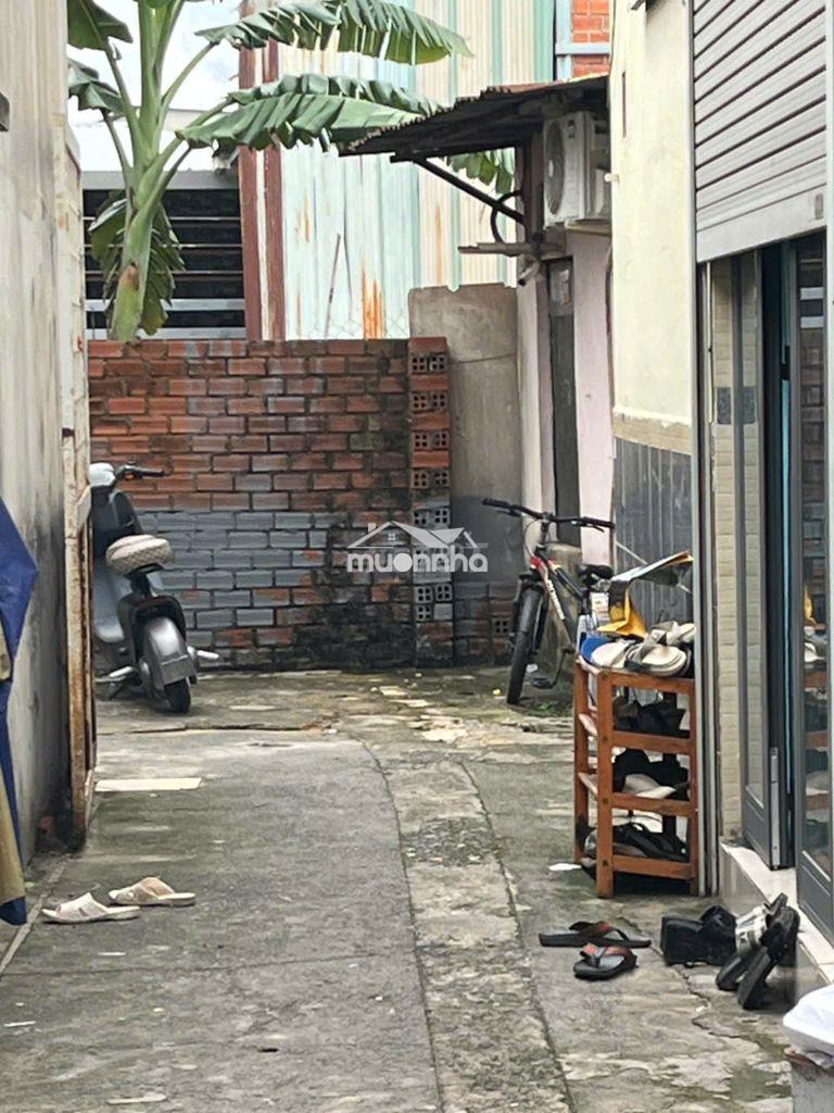 Hot- nhà sổ hồng riêng 4m x 15m, gần chợ đại hải, cây xăng 61