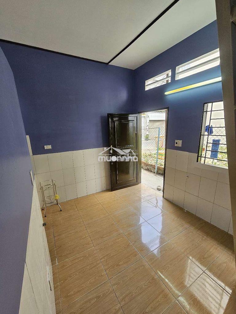 Nhà ở 2 tầng 25m2,có ban công,khóa vân tay,2.500k,ngay chợ thạnh xuân - 2