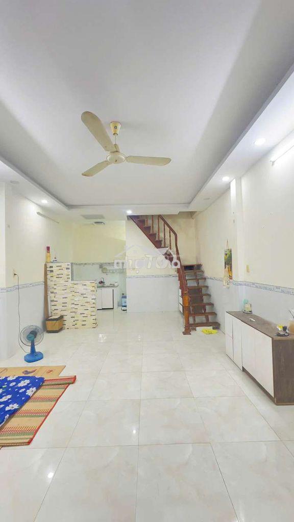 🏡 Hàng hiếm p.16  – nhà 1 trệt 1 lầu, 2pn, giá chỉ 8.5 triệu/tháng